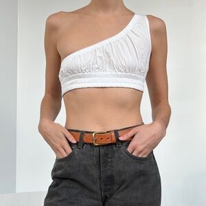 ARE YOU AM I ONE SHOULDER TOP